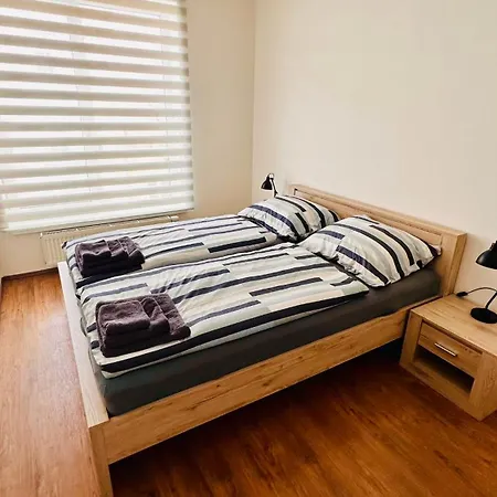 Apartment Ab Kryte Parkovani Zdarma Ceske Budejovice